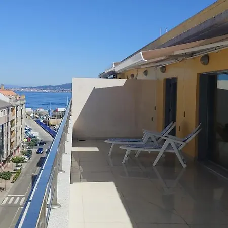 Atico Exclusivo Centro, 50m Playa Bueu